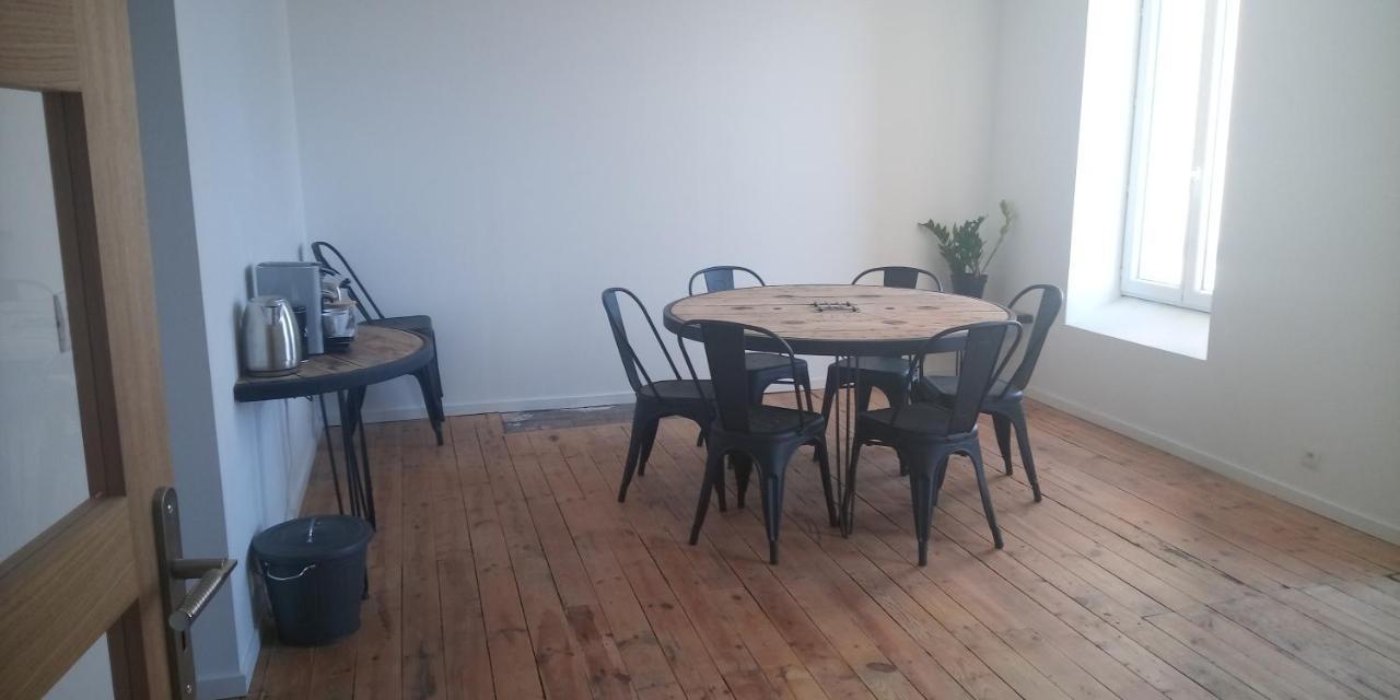 Cyris - Chambres Duplex Climatisees - Spa & Piscine Centre Ville Saint-Germain-des-Fosses Екстериор снимка